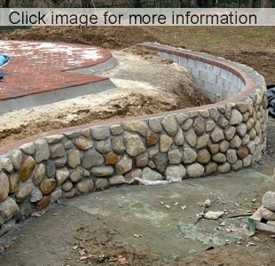 curved concrete block retaining wall